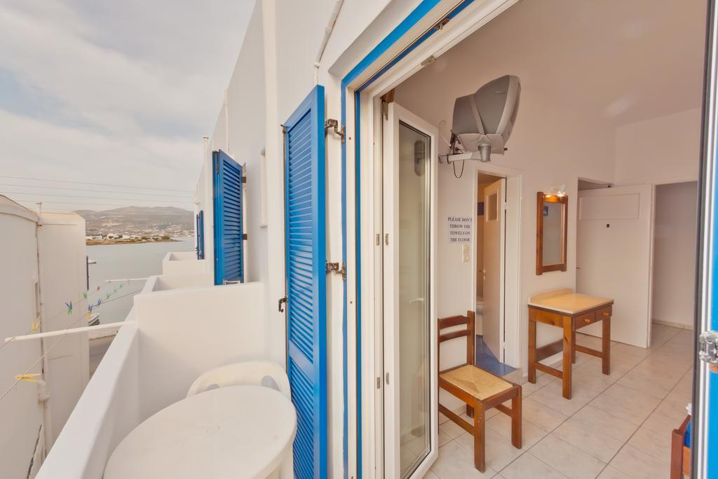 Paris Rooms Antiparos Exterior photo